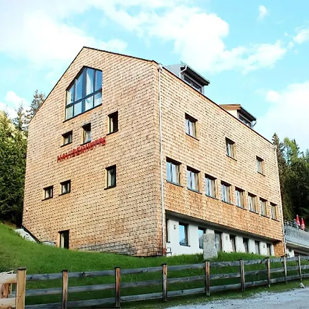 Daire In Near Berger Alm Navis